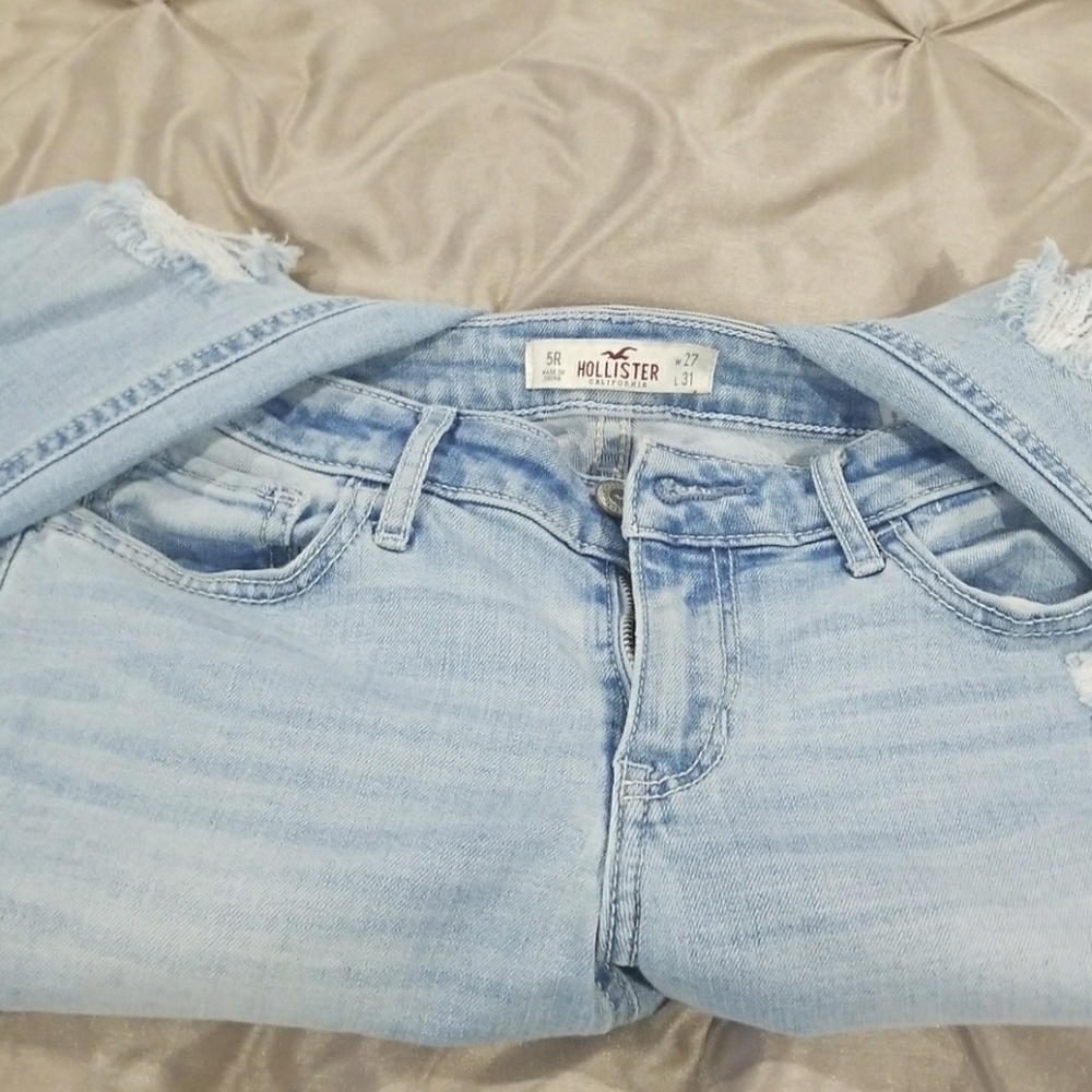 Hollister skinny jeans